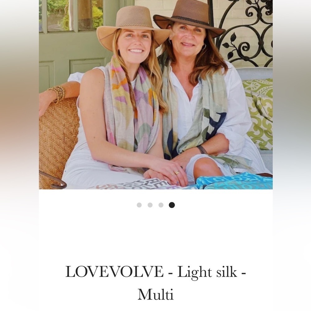 Lovevolve large print abstract scarf